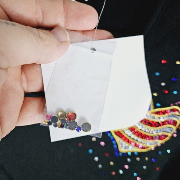 QUACKER FACTORY | bejeweled bedazzled flag heart v-neck short sleeve tee t-shirt - Picture 4 of 7